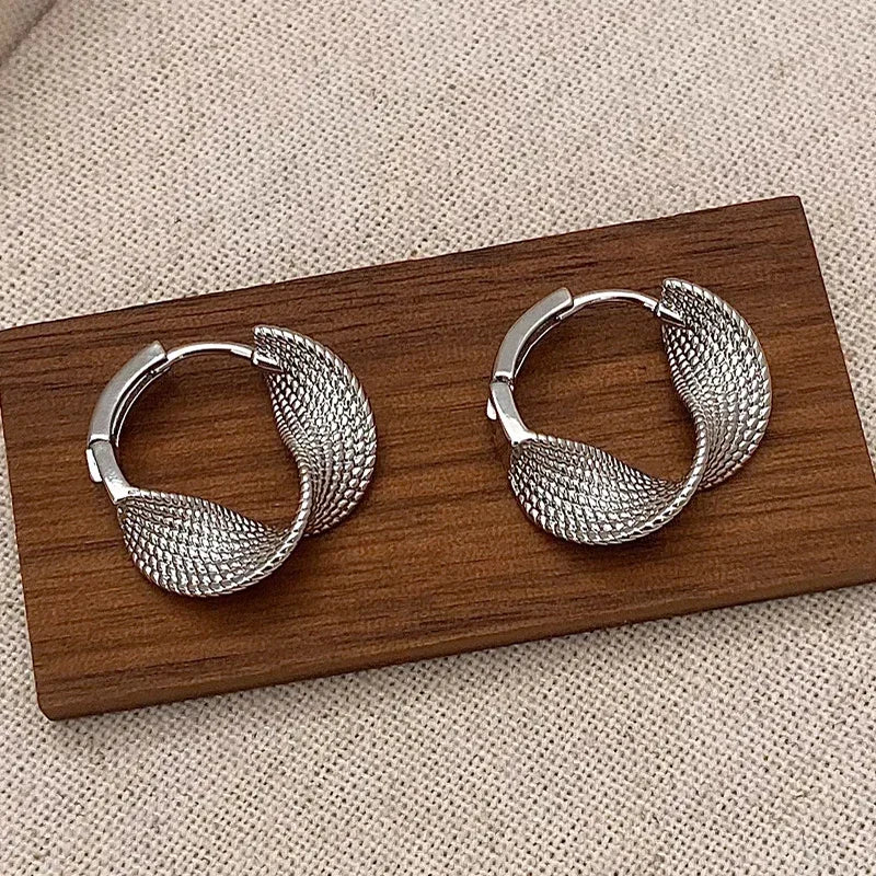Real 925 Sterling Silver Distorted Wrinkled Round Hoop Earrings for Women Minimalist Trendy Fine Jewelry Personality Accessories