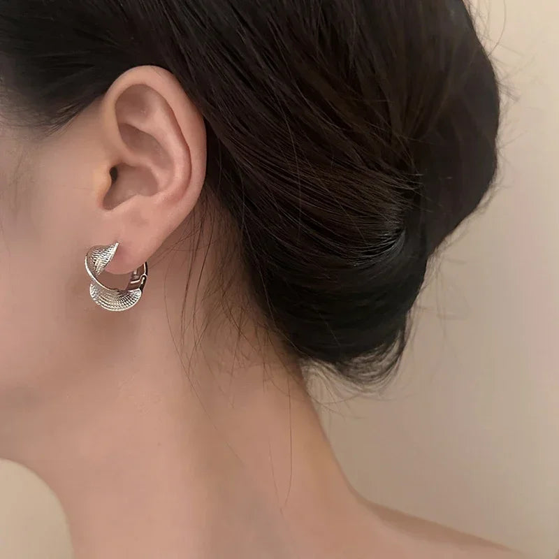 Real 925 Sterling Silver Distorted Wrinkled Round Hoop Earrings for Women Minimalist Trendy Fine Jewelry Personality Accessories